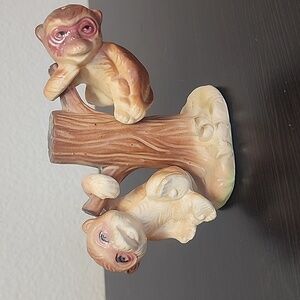 Artmark, Vintage Two Monkeys Hanging From A Tree Salt And Pepper Shakers